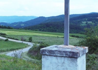 Croix et panorama d'Eyravas